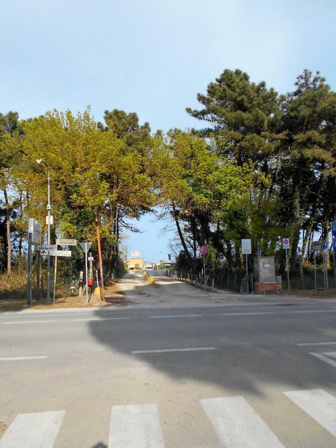 Residence Rivaverde Marina di Ravenna Bagian luar foto