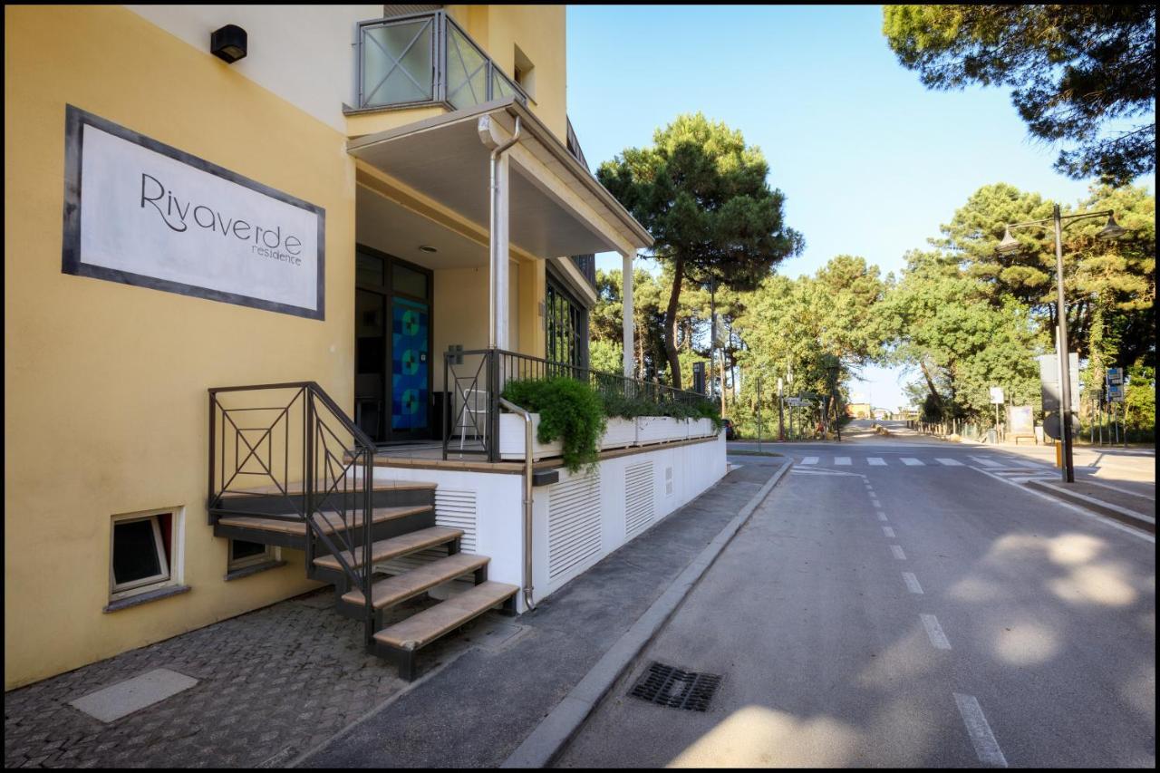 Residence Rivaverde Marina di Ravenna Bagian luar foto